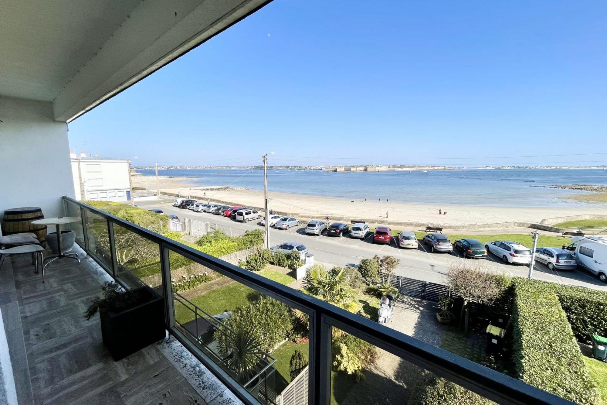 Luxury T3 Standing 2 - Vue Mer Exceptionnelle 180 Larmor-Plage Exterior photo